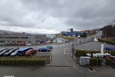 Spațiu comercial, de 800 mp, în Industrial - 4