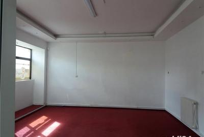 Casă cu 5 camere cu Teren 123 Mp în Reghin