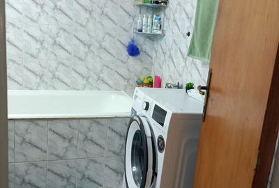 Apartament cu 3 camere decomandat în Rahova - 8