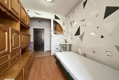 Garsonieră nedecomandată în 7 Noiembrie - 2