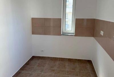 Apartament cu 2 camere decomandat în Palazu Mare - 3