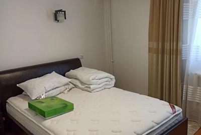 Apartament cu 3 camere decomandat în Ultracentral