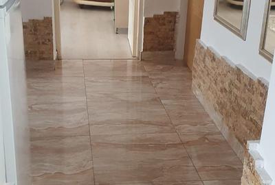 Apartament cu 2 camere decomandat în Central - 1