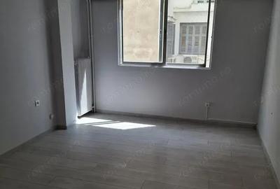 Spațiu comercial, de 42 mp, în Obor - 12