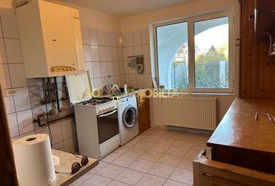 Vila | Cazare Muncitori | Berceni | Aparatorii Patriei | P+1+M - 11