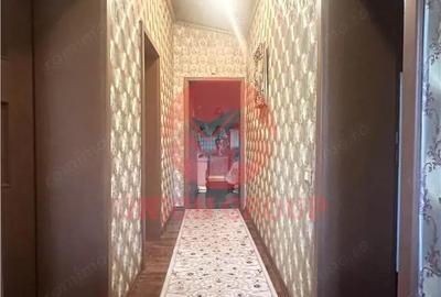 Casă cu 1 camere cu Teren 660 Mp în Lazu - 11