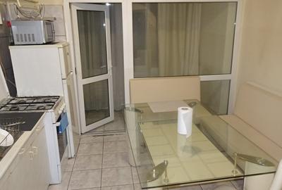 Apartament cu 2 camere decomandat în Ultracentral - 2
