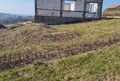 Casă cu 3 camere cu Teren 12 Mp în Coaș - 7