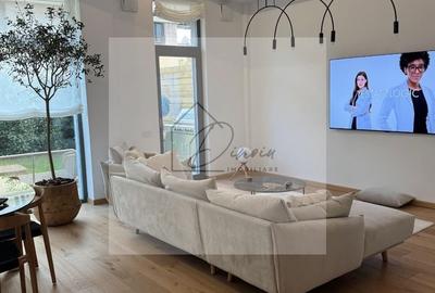 Casă cu 4 camere cu Canalizare în Central - 2