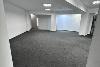 Belvedere , spațiu pentru închiriat - 13