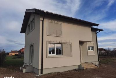 Casă cu 4 camere cu Teren 503 Mp în Albina - 14
