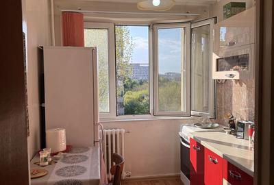 Apartament cu 2 camere decomandat în Titan - 3