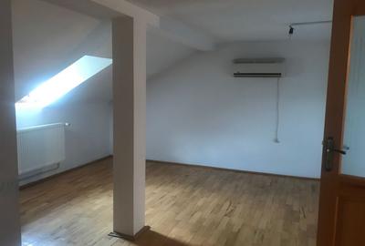 Vila Parter +Etaj+ Mansarda, Gageni - 5