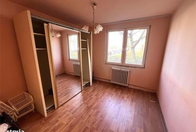 Apartament cu 3 camere decomandat în Carpați 1 - 13