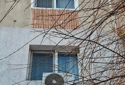 Apartament cu 2 camere decomandat în Bărcănești - 2