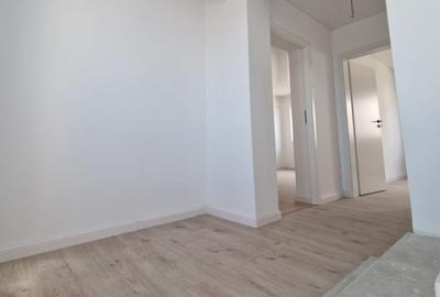 VILA P+2 DE VANZARE  - CENTRU - OVIDIU - LANGA LAC - - 24