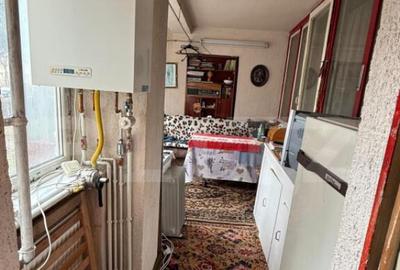 Apartament cu 3 camere decomandat, mobilat în Griviței - 10