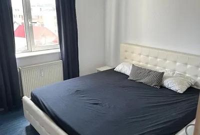 Apartament cu 2 camere decomandat în Intim - 3