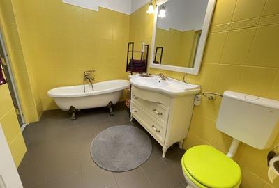 Apartament 4 camere spatios  in zona Sinaia - 14