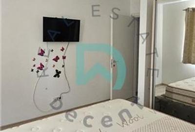 Apartament cu 2 camere semidecomandat, mobilat în Tractorul - 15
