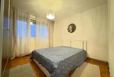 Apartament cu 2 camere semidecomandat, mobilat în Central