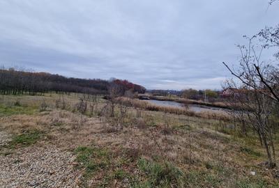 De Vanzare! Teren intravilan cu deschidere la lac - 7
