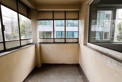 Casă individuală cu 8 camere cu Canalizare în Domenii - 17