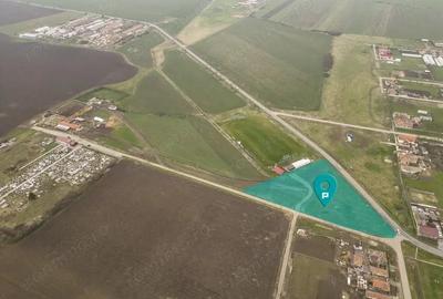 Teren de 7000 mp, în Sântana - 4