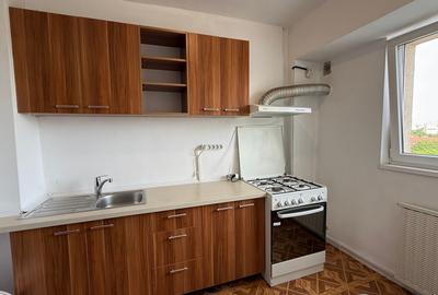 Apartament cu 2 camere semidecomandat în Berceni - 6