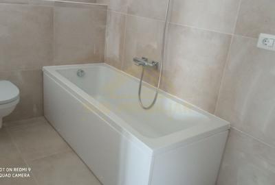 Casă cu 4 camere cu Canalizare în Central - 11