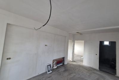 Casă cu 4 camere în Lazuri - 4