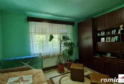 Apartament la casa cu garaj si curte proprie etaj 1 - 11