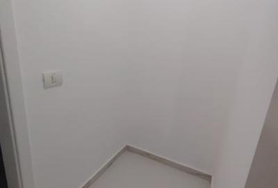 Apartamente + spatiu comercial - 10
