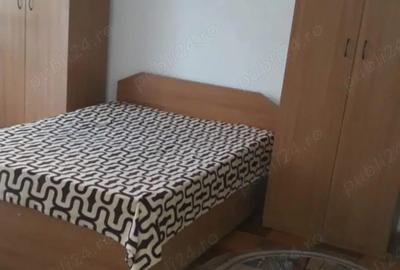 Garsonieră decomandată în Rovine - 1