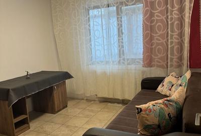 Apartament cu 2 camere decomandat în Micro 38 - 3