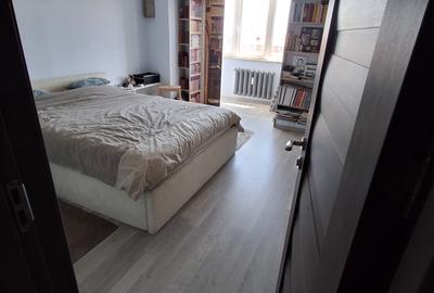 Apartament cu 3 camere decomandat în Capitol - 10