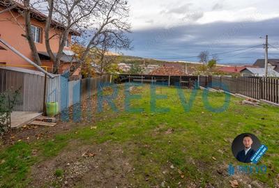 Casă cu Teren 1051 Mp în Central - 10