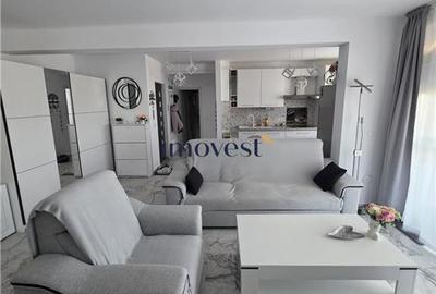 Apartament cu 3 camere semidecomandat în Micro 16 - 3