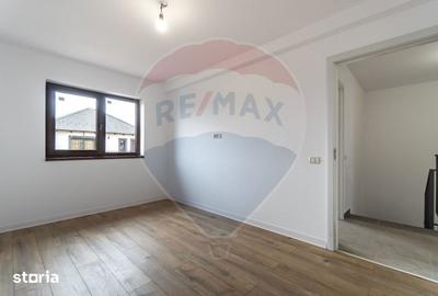 Casă cu 8 camere cu Teren 500 Mp în Hărmanului - 2