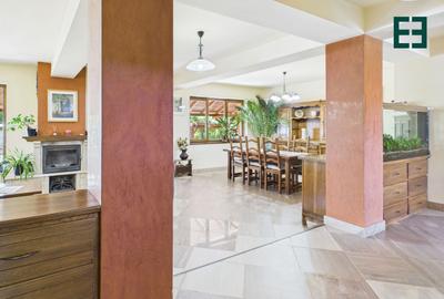 Casă individuală cu 6 camere cu Canalizare în Subcetate - 8