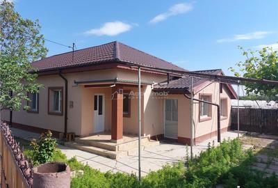 Casă cu 4 camere cu Teren 1270 Mp în Central - 5