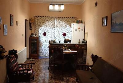 Apartament cu 2 camere decomandat în Central - 4