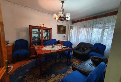 Apartament cu 4 camere decomandat, mobilat în Sud - 3
