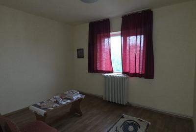Apartament cu 4 camere, mobilat în Central - 3