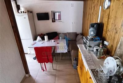 Casă cu 4 camere cu Teren 276 Mp în Central