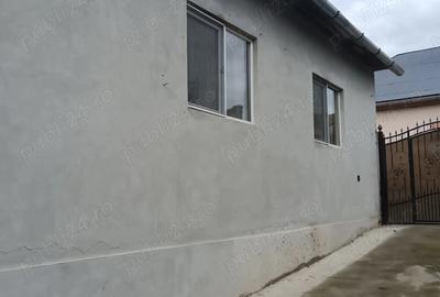 Casă cu 3 camere în Central - 4