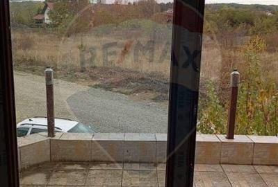 Casă cu 5 camere cu Teren 570 Mp în Săftica - 10