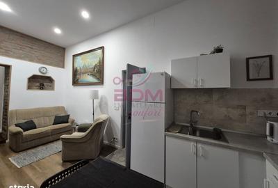Apartament cu 3 camere semidecomandat în Central - 1