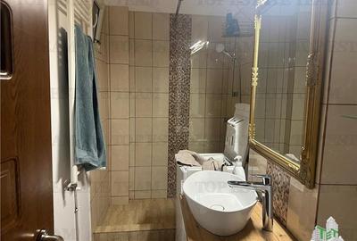 Apartament 2 camere de vanzare in zona Pajura - 8