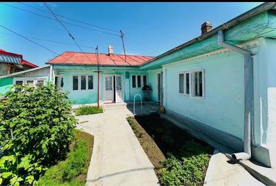 Casă cu Teren 292 Mp în Central - 4